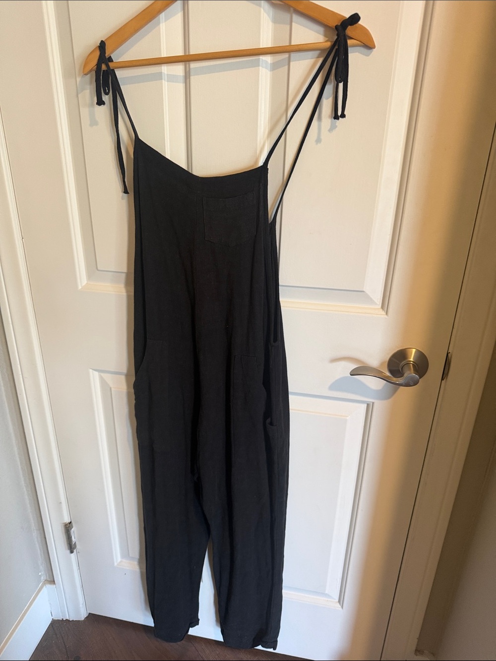 Stillwater Black Tie-Strap Jumpsuit size M